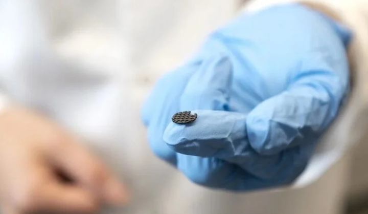 Des batteries imprimées en 3D à partir du régolithe lunaire et martien