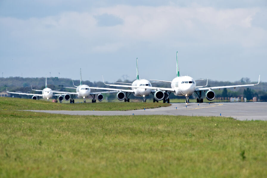 L&rsquo;aéro et le luxe contribuent à la réduction du déficit de la balance commerciale au premier semestre 2023