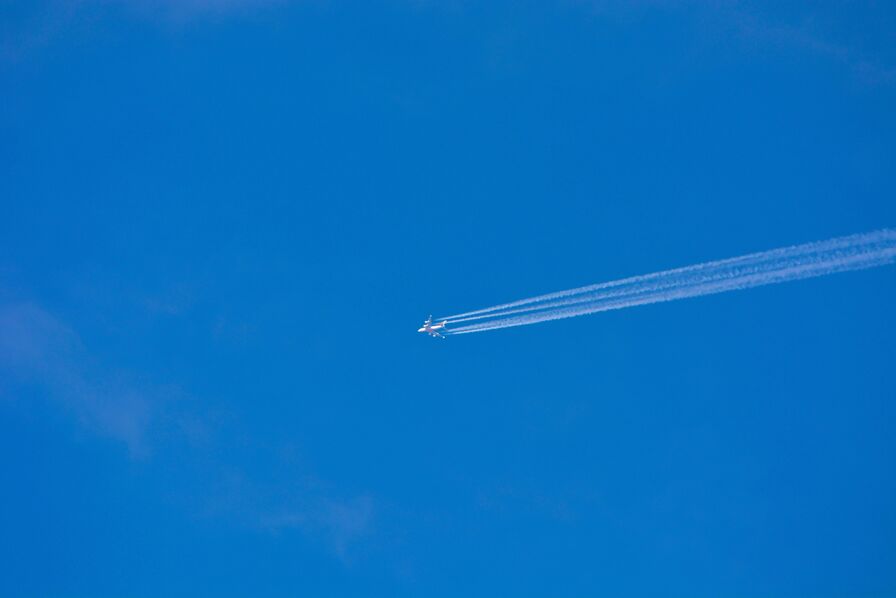 Safran mise sur la start-up française Estuaire dont le logiciel traque les effets CO2 et non-CO2 des avions