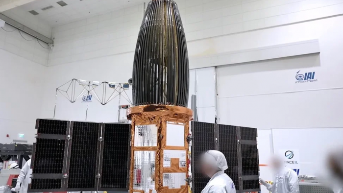 Le Maroc s’offre un satellite de reconnaissance israélien pour un milliard de dollars, Amir Peretz chef d’orchestre de l’opération