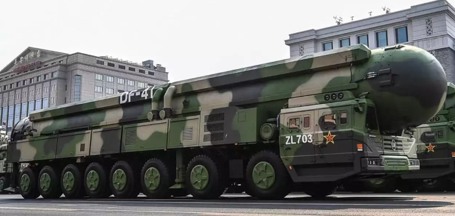 La Chine a tiré un missile à capacité nucléaire dans le Pacifique : la charge nucléaire (factice) atterrit &lsquo;non loin&rsquo; de la Polynésie française