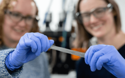 Rigide ou élastique ? Le matériau plastique qui change de propriétés grâce à l’impression 3D