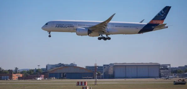 Des aéroports autonomes en carburants verts : le Sud-Ouest y croit