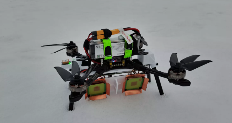 Homemade polarimetric synthetic aperture radar drone