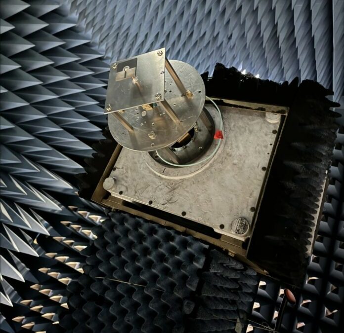 Une antenne imprimée en 3D est moins coûteuse pour communiquer des données scientifiques vers la Terre