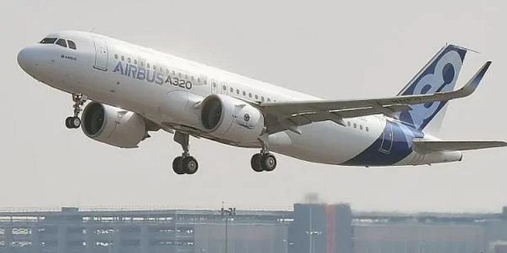 Aéronautique : Airbus conclut une grosse commande de 30 A320neo et 10 A350F avec le loueur saoudien AviLease